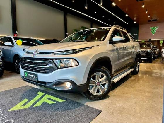 FIAT TORO 1.8 16V EVO FLEX FREEDOM AT6 FIAT TORO 1.8 16V EVO FLEX FREEDOM AT6
